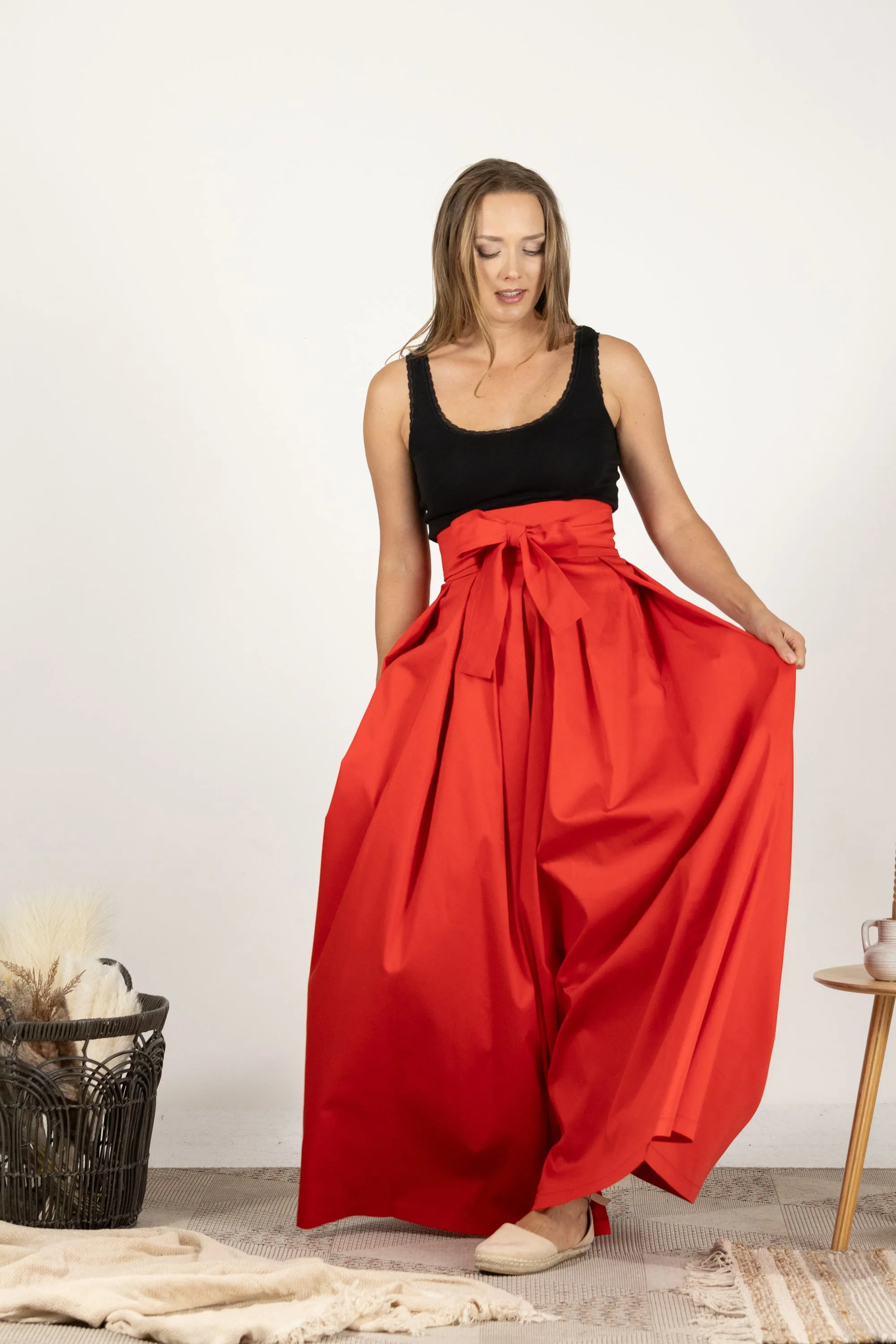 Black High Waist Pleated Maxi Skirt