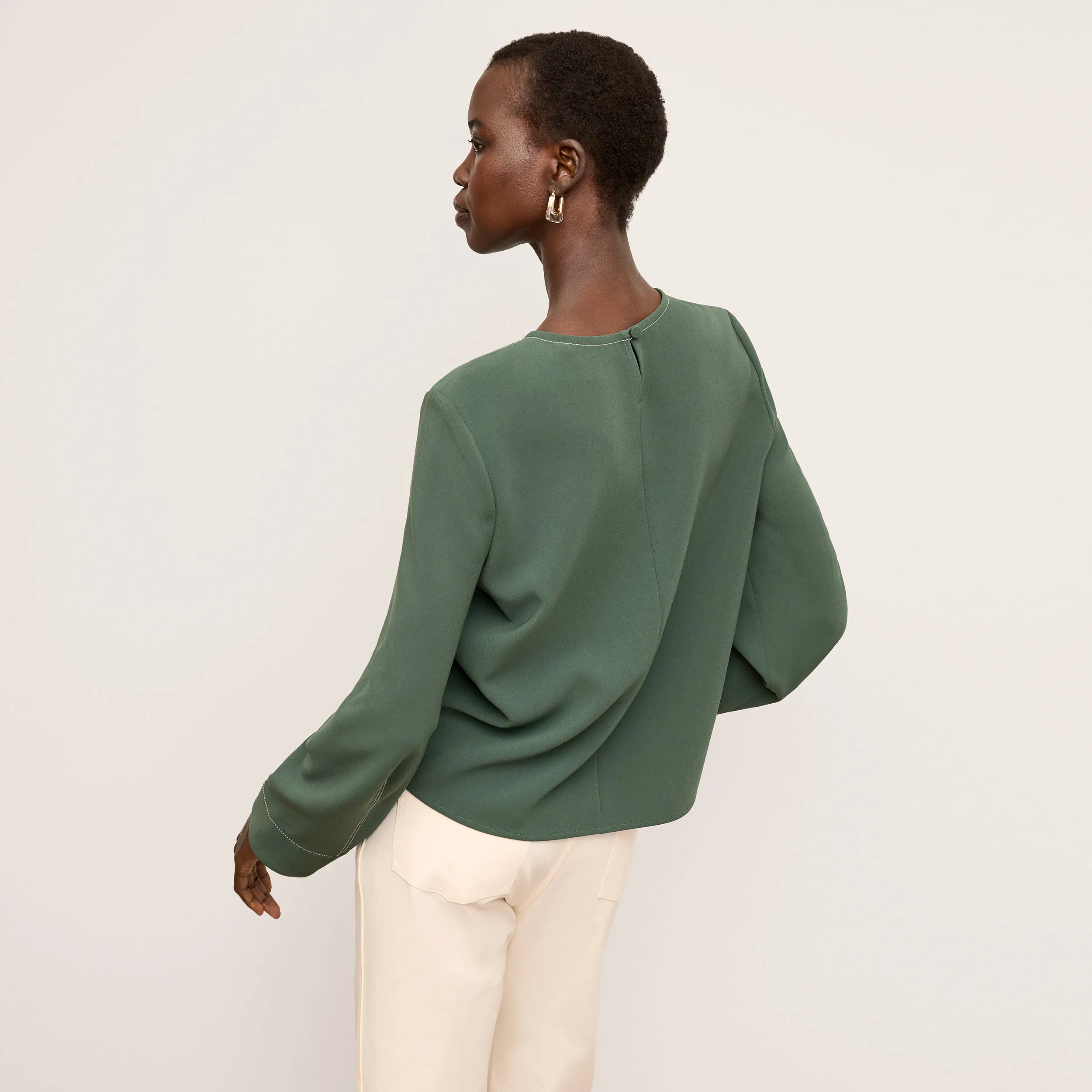 Jules Top - Everyday Crepe :: Dusty Pine