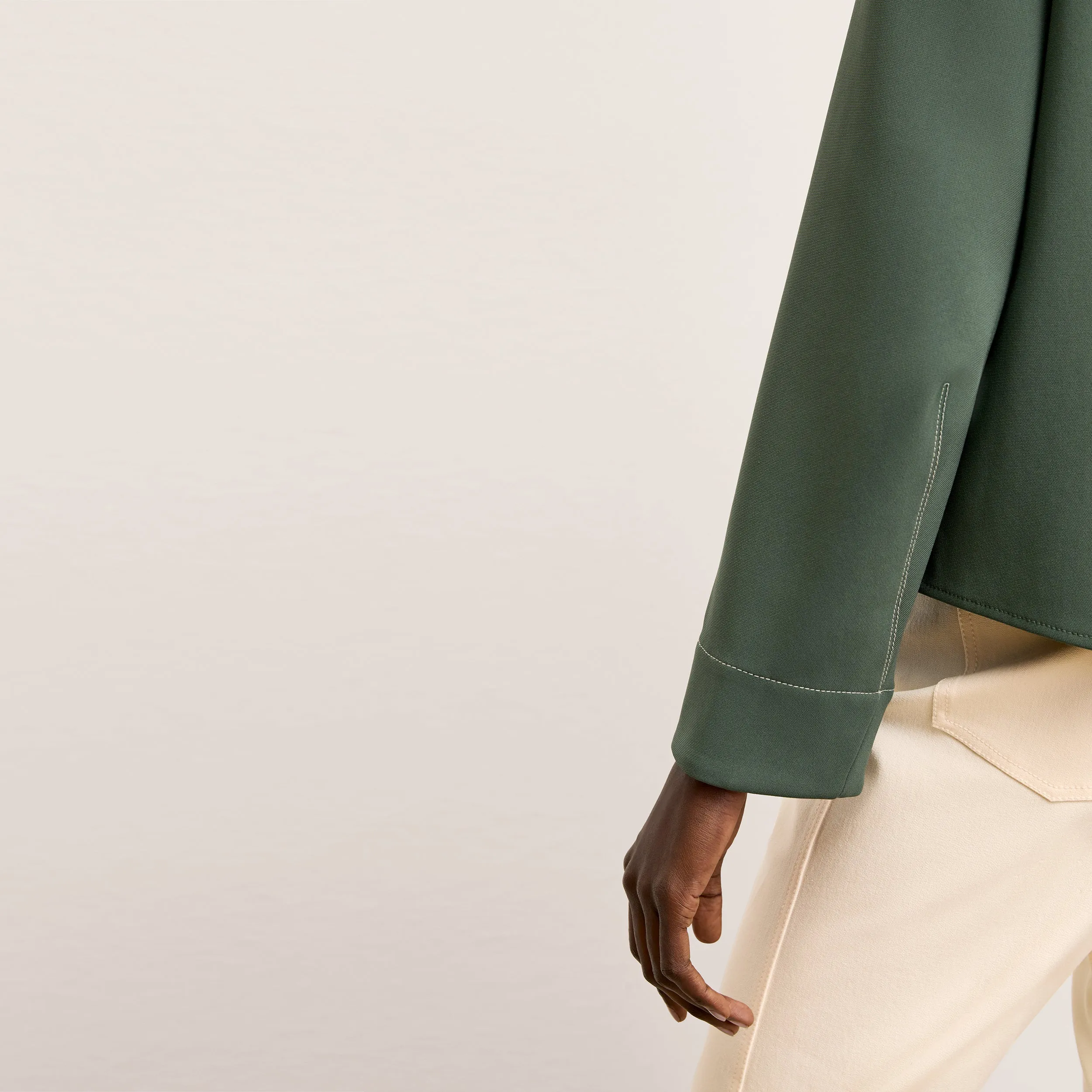 Jules Top - Everyday Crepe :: Dusty Pine