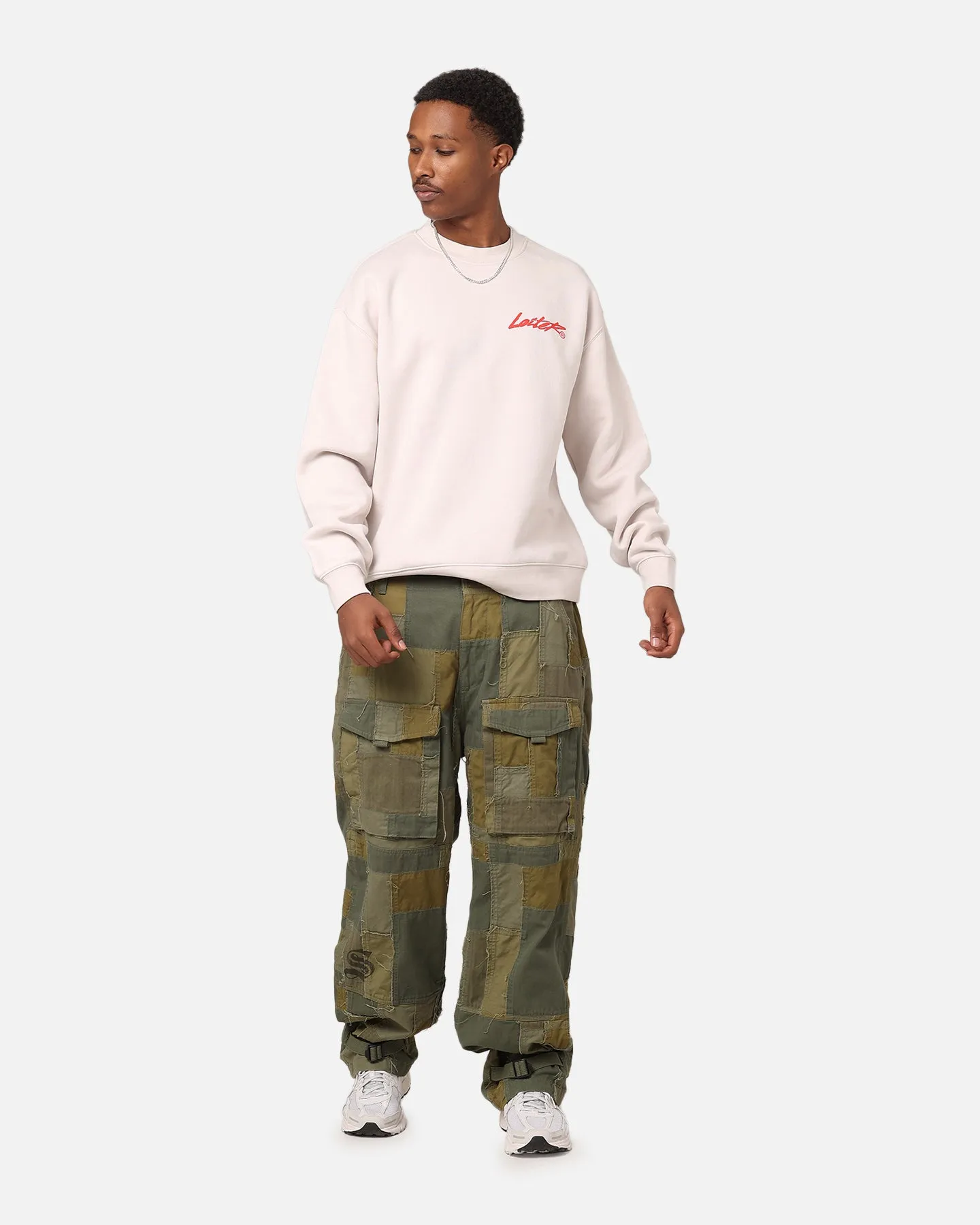 Loiter Cold Lips Crewneck Bone