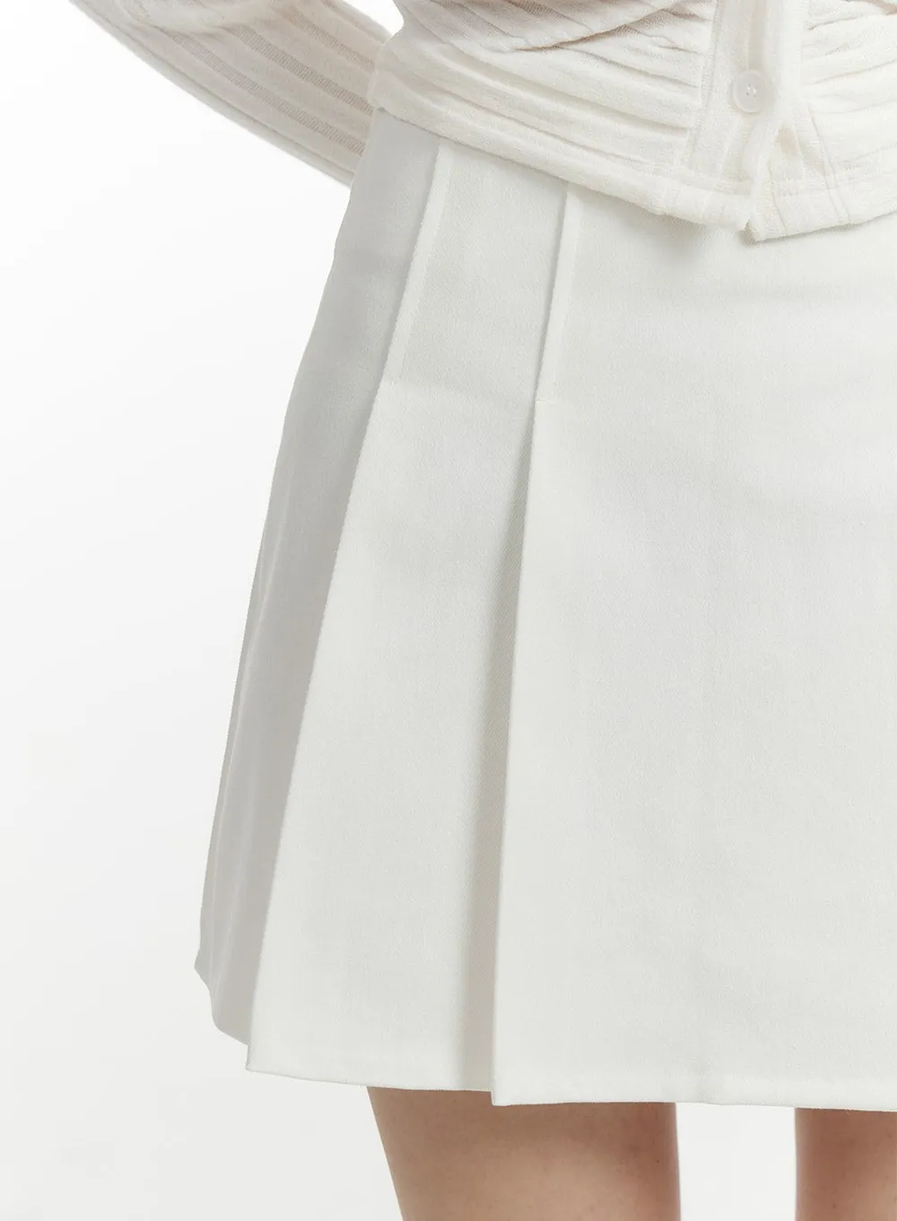 Mid Waist Solid Pleated Mini Skirt IM406