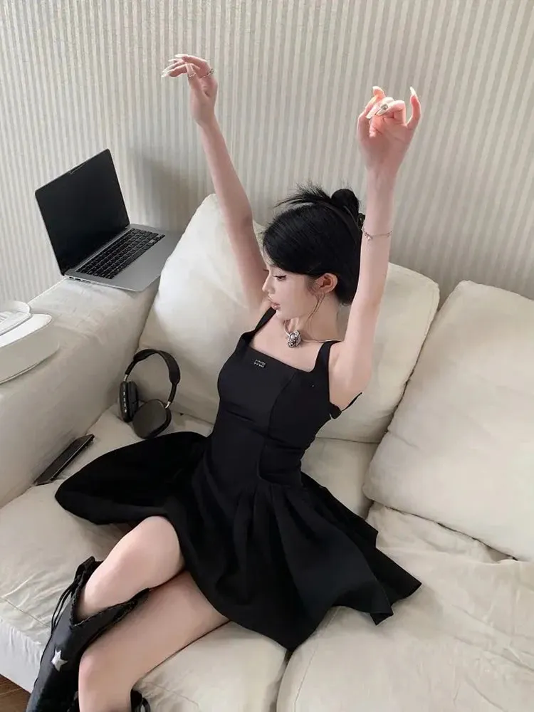Wenkouban Square Neck Strap Dress Women's Summer Korean Edition Black Grey Sleeveless High Waist A-line Shirring Design Sexy Mini Dress